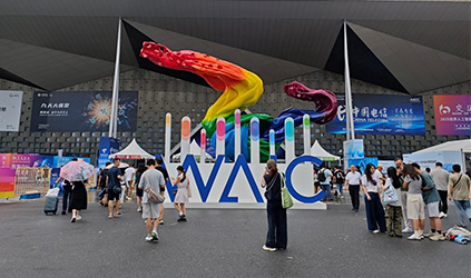 「唐能風采」唐能翻譯參加2025世界人工智能大會，共探AI時代新機遇